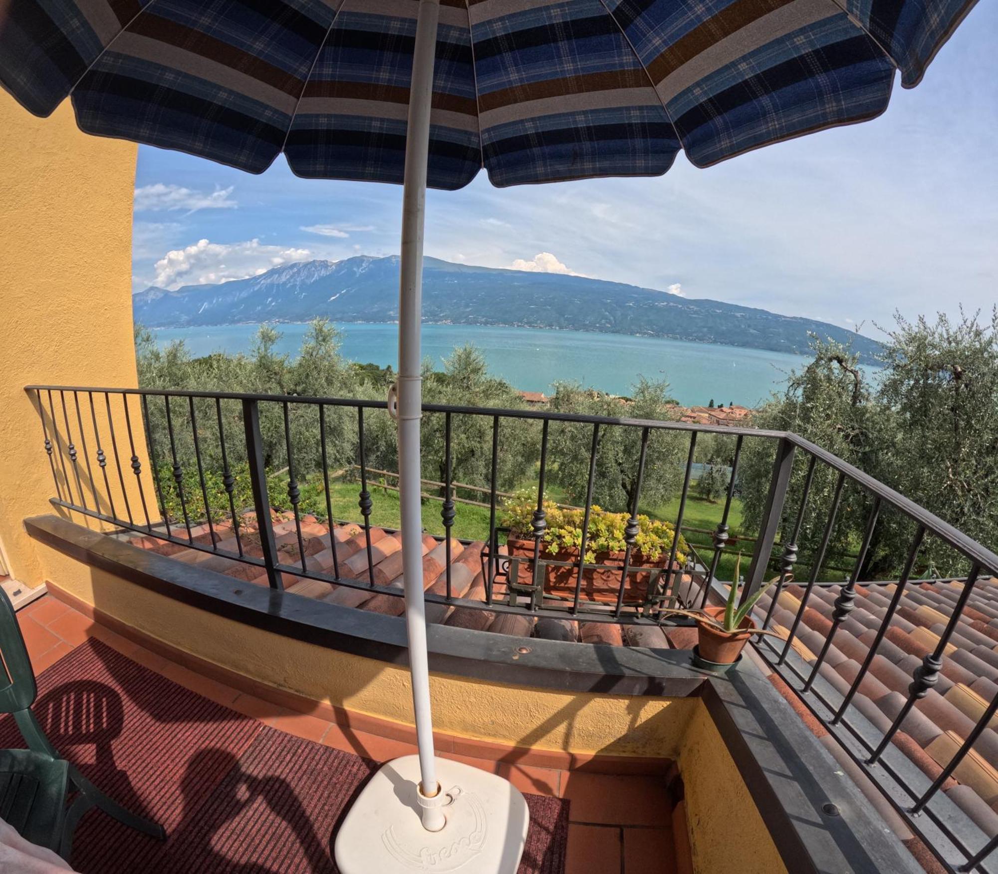 Appartamento Cristol Gargnano Exteriér fotografie